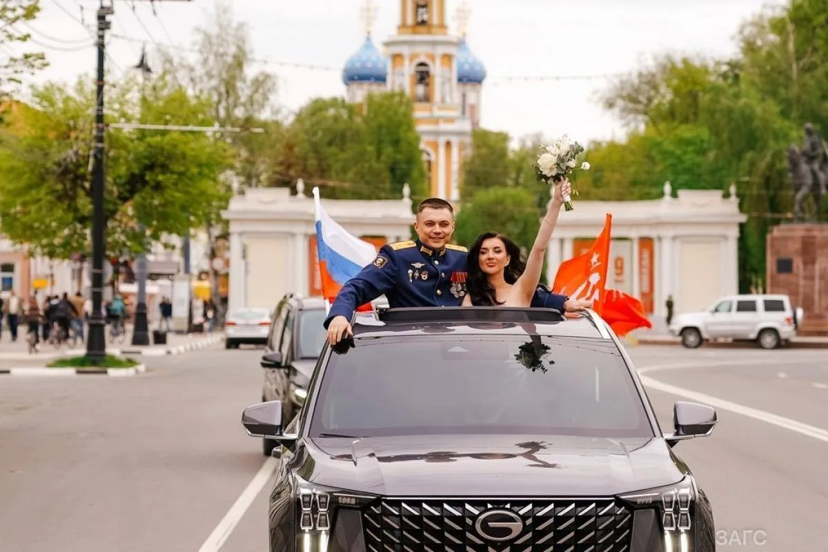 💍 Победа любви: рязанцы поженились 9 Мая  В День Победы в Рязани зарегистрировали брак Игорь и Арина