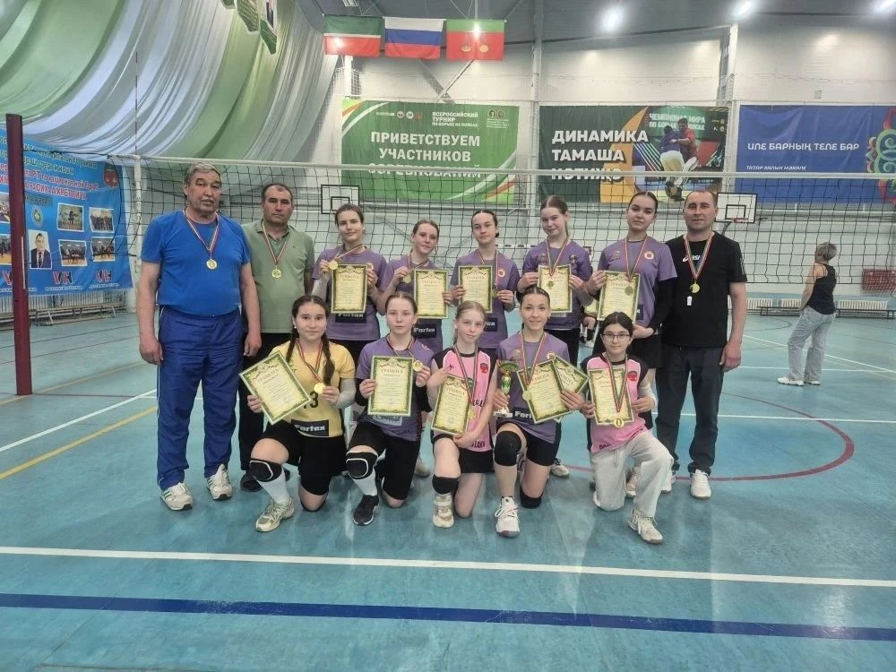 5-6 май көннәрендә Батыр спорткомплексында 2012 нче елгы һәм аннан да яшьрәк егет-кызла...