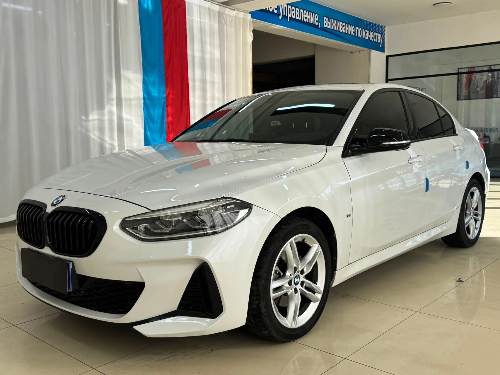 BMW 1 серии 120i M Sport Shadow Edition