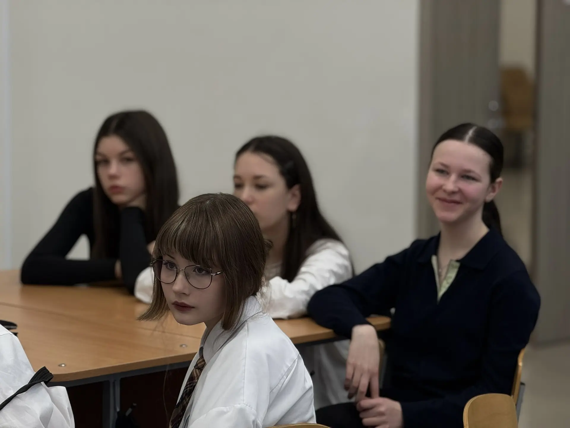 ✨ ПУТЕШЕСТВИЕ В МИР ПУШКИНА  📚Сегодня обучающиеся 7.1 и 7.3 классов приняли участие в викторине, пос
