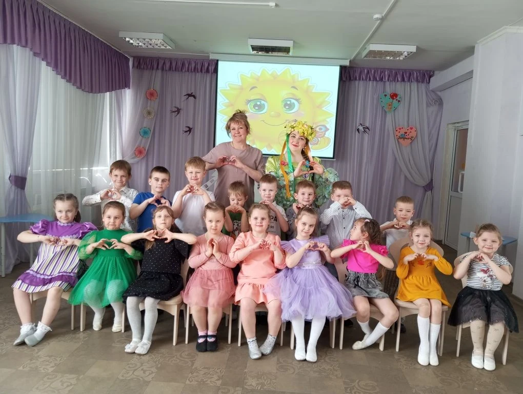 📌«ВЕСЕЛЕЙ ВЕСНУ ВСТРЕЧАЙ !" (Весеннее развлечение в старшей гр."РАДУГА")🌞🪻🌱