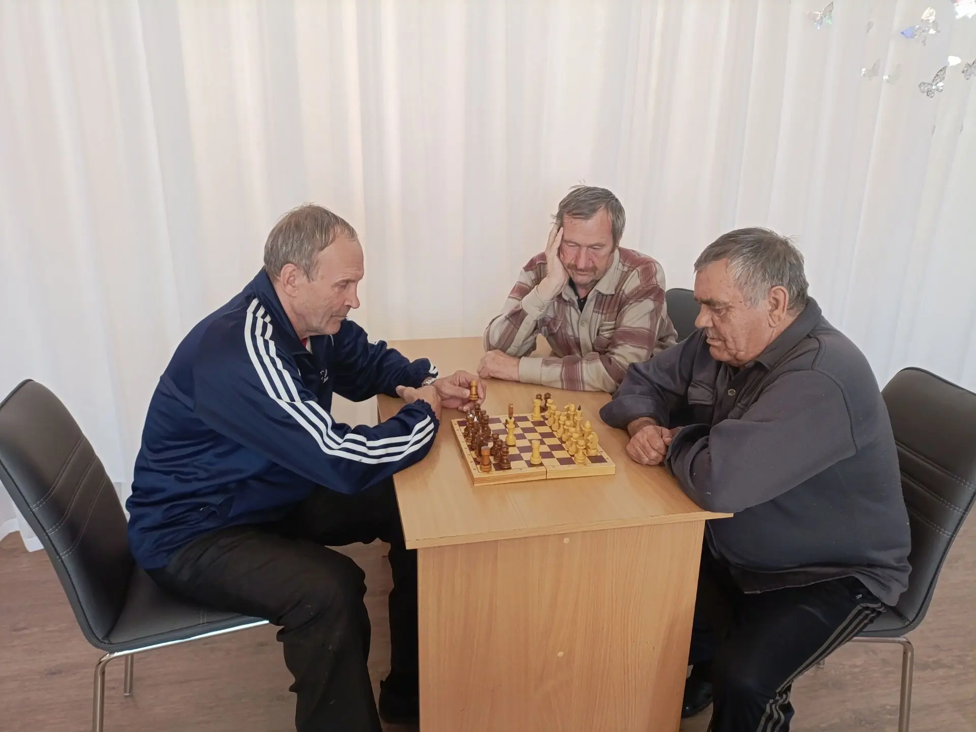 "Игра в шахматы"