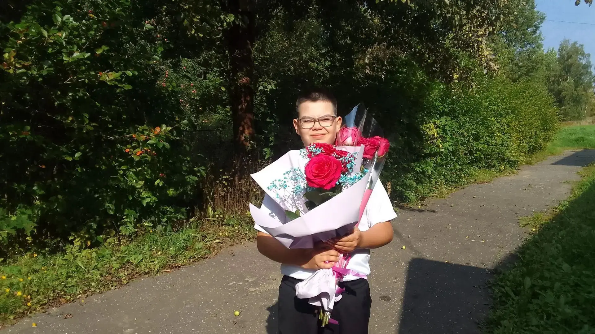 В честь Дня знаний в с.Кузьменки прошла акция «Утро школьное, здравствуй!»