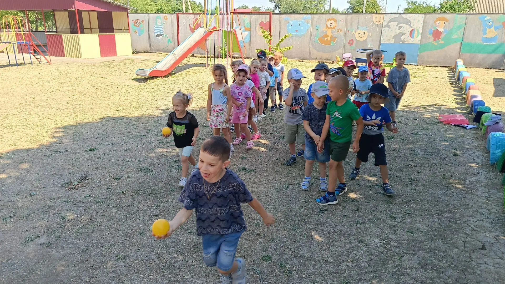 С днём рождения, самый ушастый друг! 🎂🧸В нашем доме культуры вчера было по-настоящему...