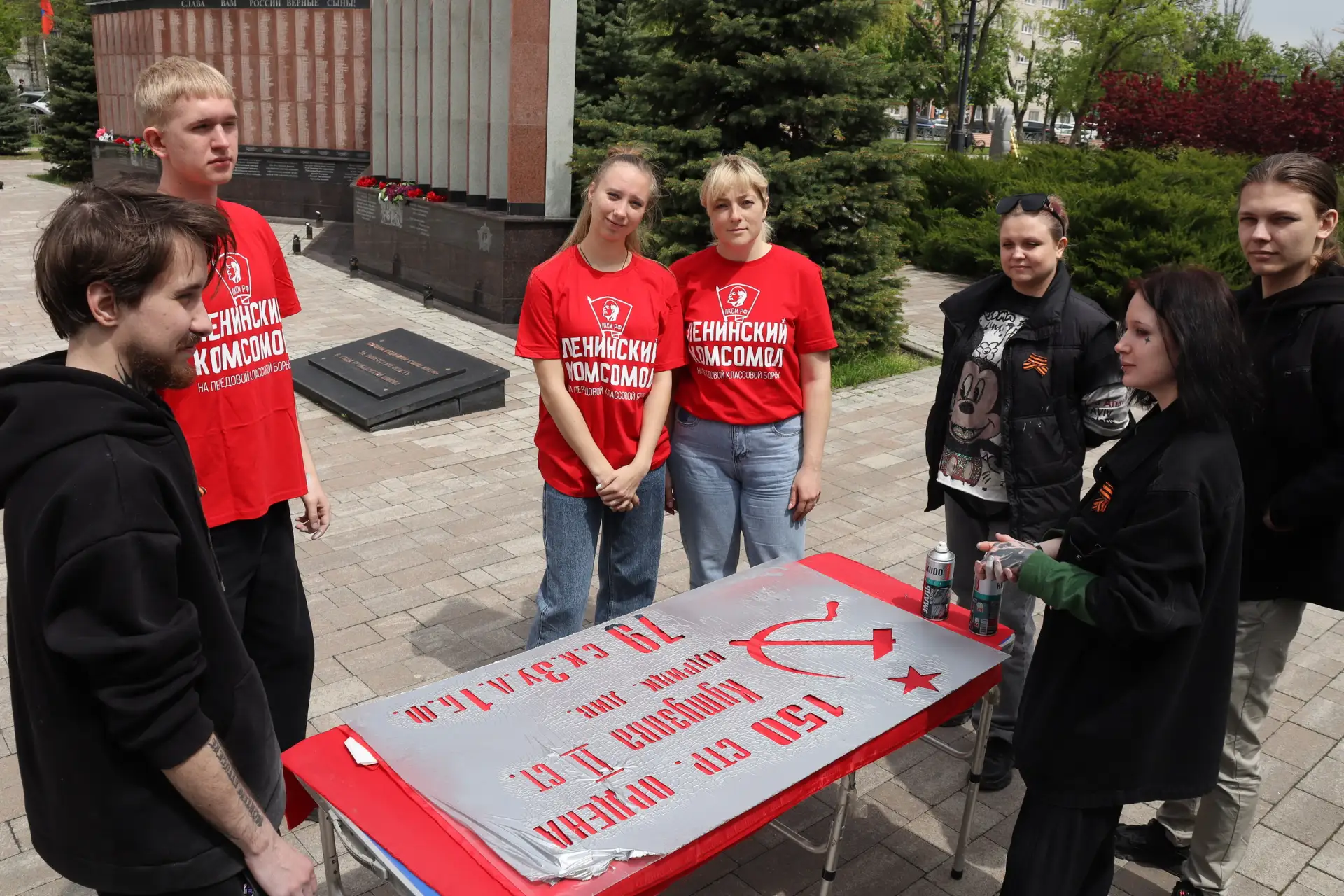 Торжественная встреча участников автопробега у обелиска «Вечная Слава»  6 мая 2026 года на площади п