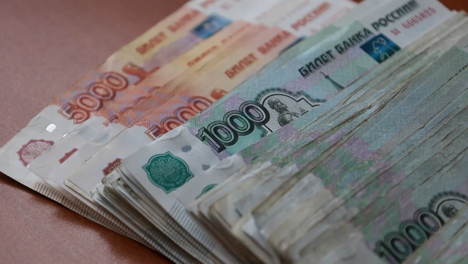Жительница Петропавловска отсудила у управляйки деньги за авто, разбитое деревом   Городской суд Пет