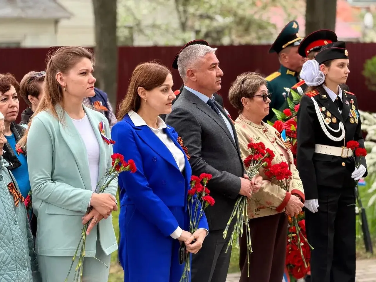 🇷🇺Память, которая живёт в сердце.   8 и 9 мая, по доброй традиции, кадеты-юнармейцы из отряда гварди