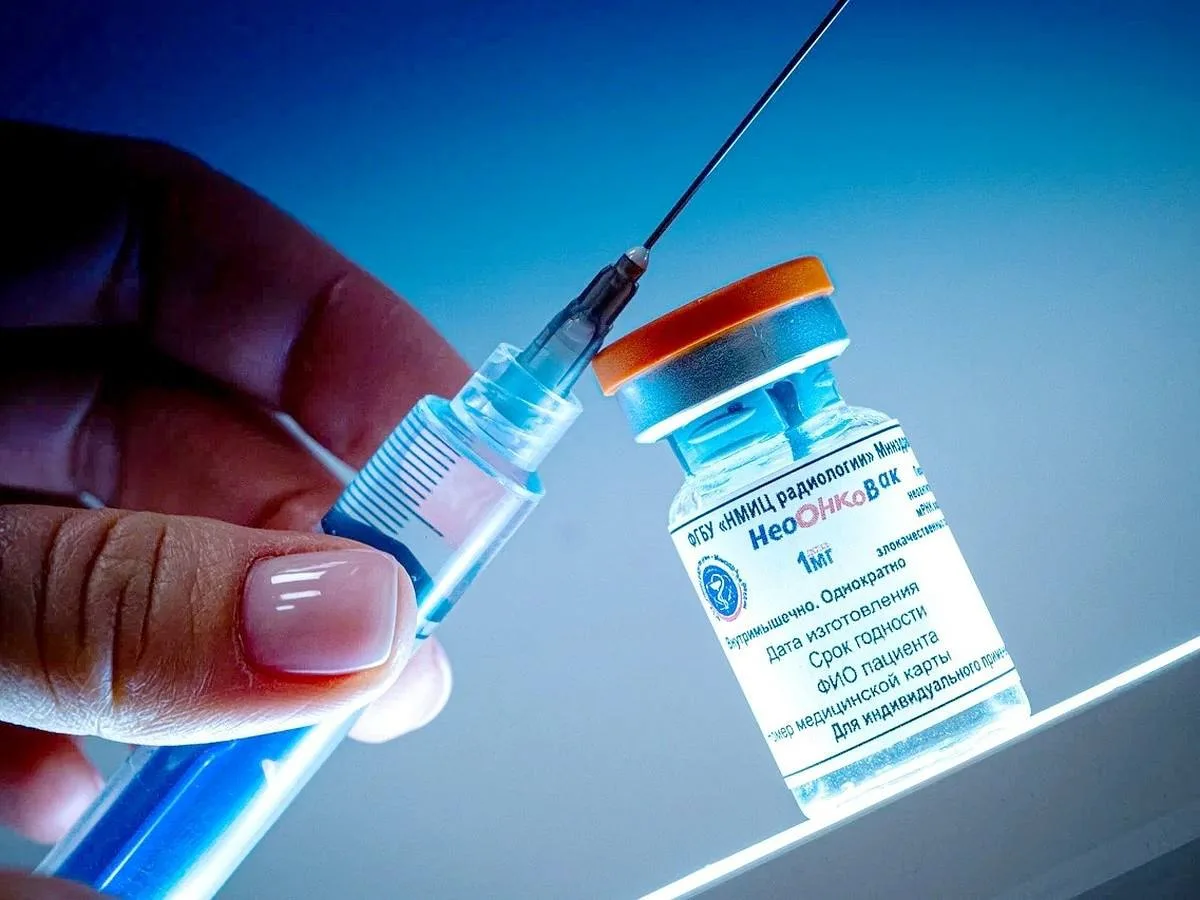 💉 Российская вакцина от рака показала первые положительные результаты

Первый пациент, получивший п