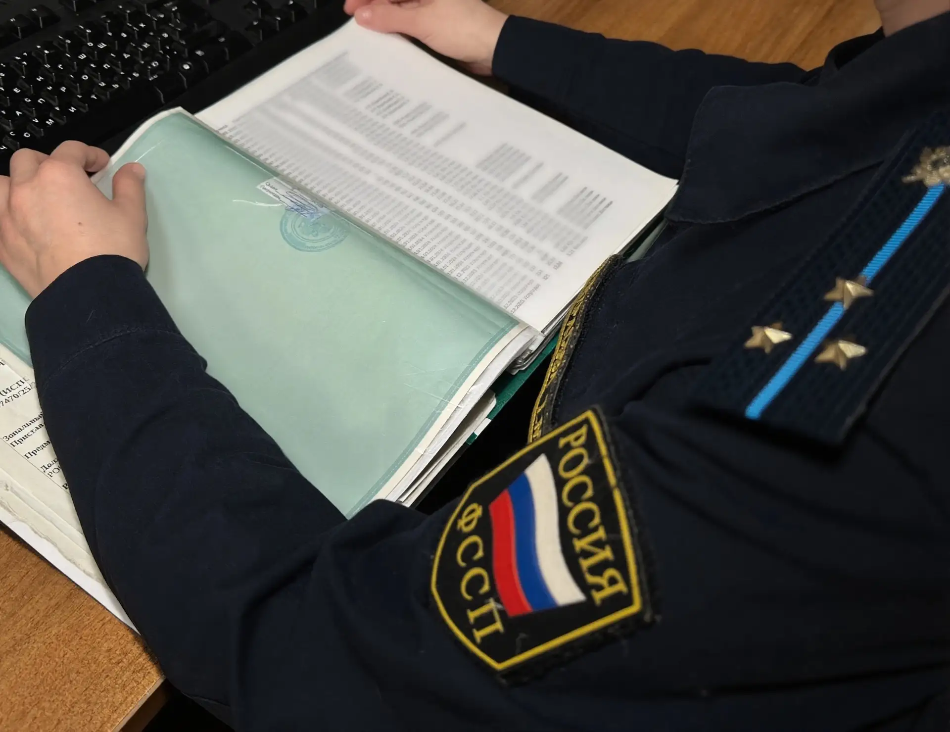В Петербурге мужчина заплатил теще полмиллиона после кражи золота