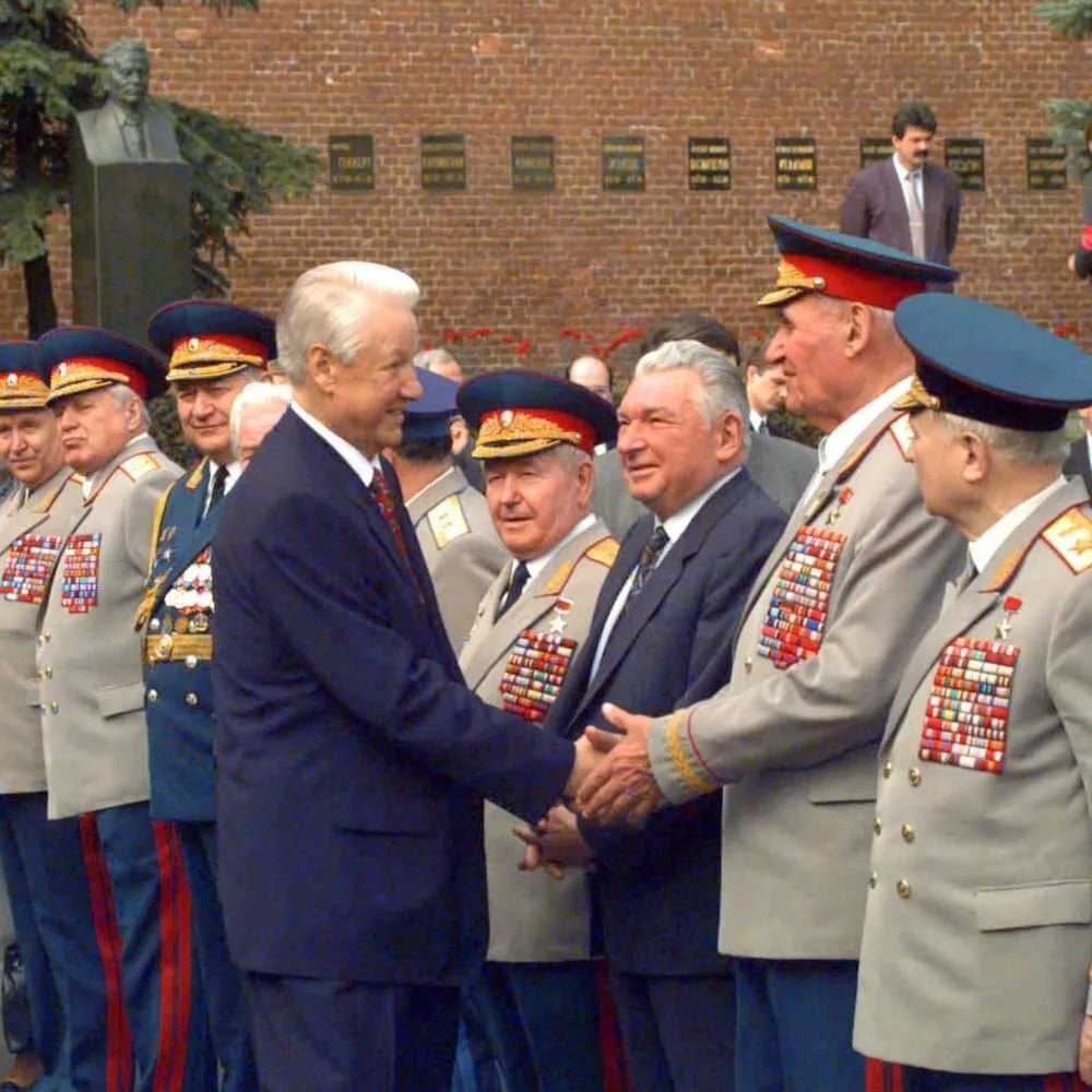 Шел 1991 год. Рухнула некогда великая держава. К власти пришли люди, для которых на первом месте был