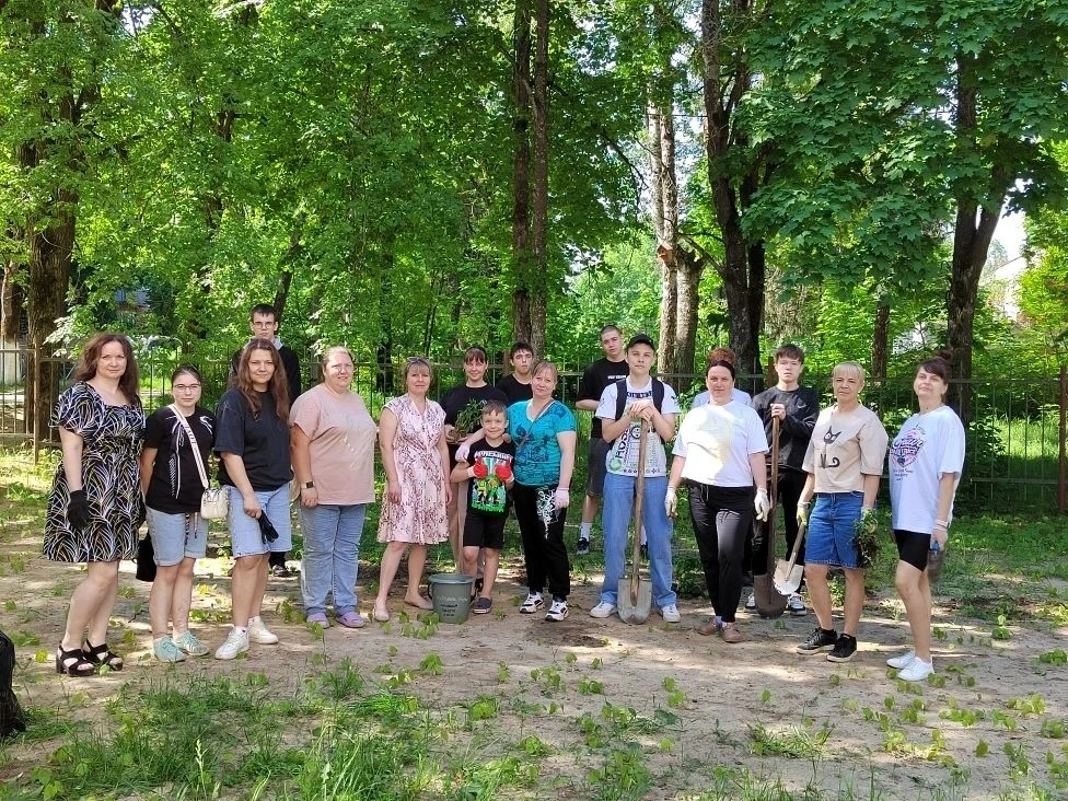 🌿 ЗЕЛЁНОЕ ПРЕОБРАЖЕНИЕ