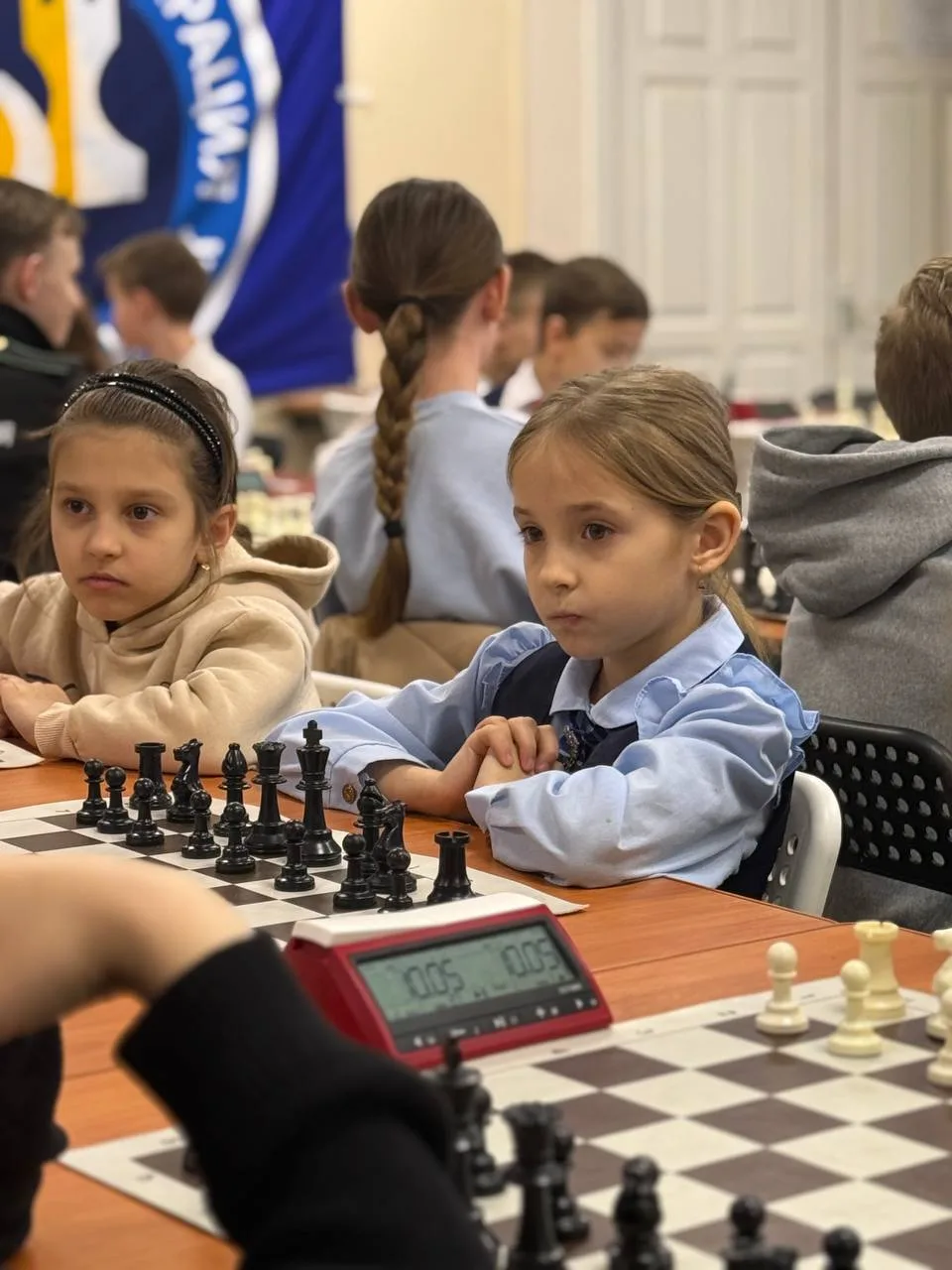♟️ Наши юные гроссмейстеры в деле!  Сегодня команда нашей школы приняла участие  в Муниципальном эта