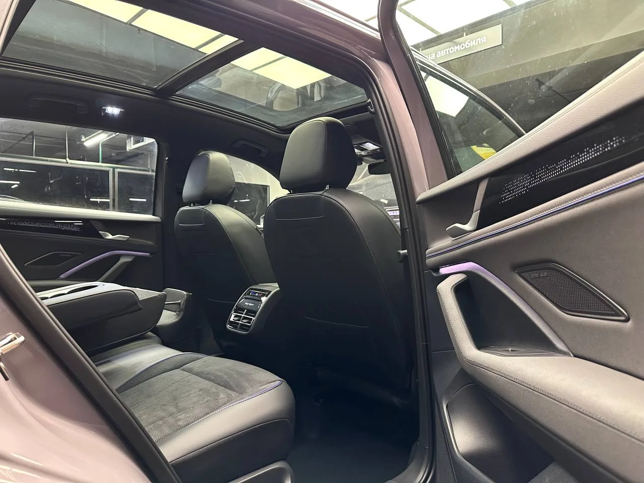 VW TIGUAN L PRO ⚪️⚫️🟣 2026 год выпуска    В наличии и под заказ по выгодным ценам.  - Бензин 2.0/220