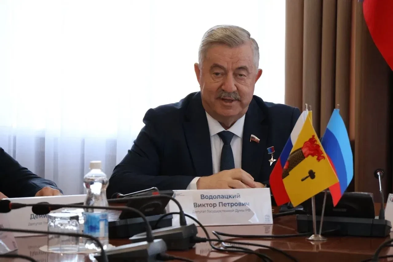 Виктор Водолацкий: Принял участие в круглом столе «Вместе сильнее: партнерство НКО, вла...