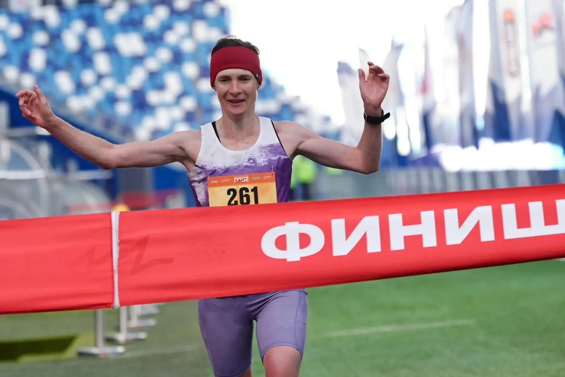 Смоленская спортсменка стала победительницей марафона в Нижнем Новгороде