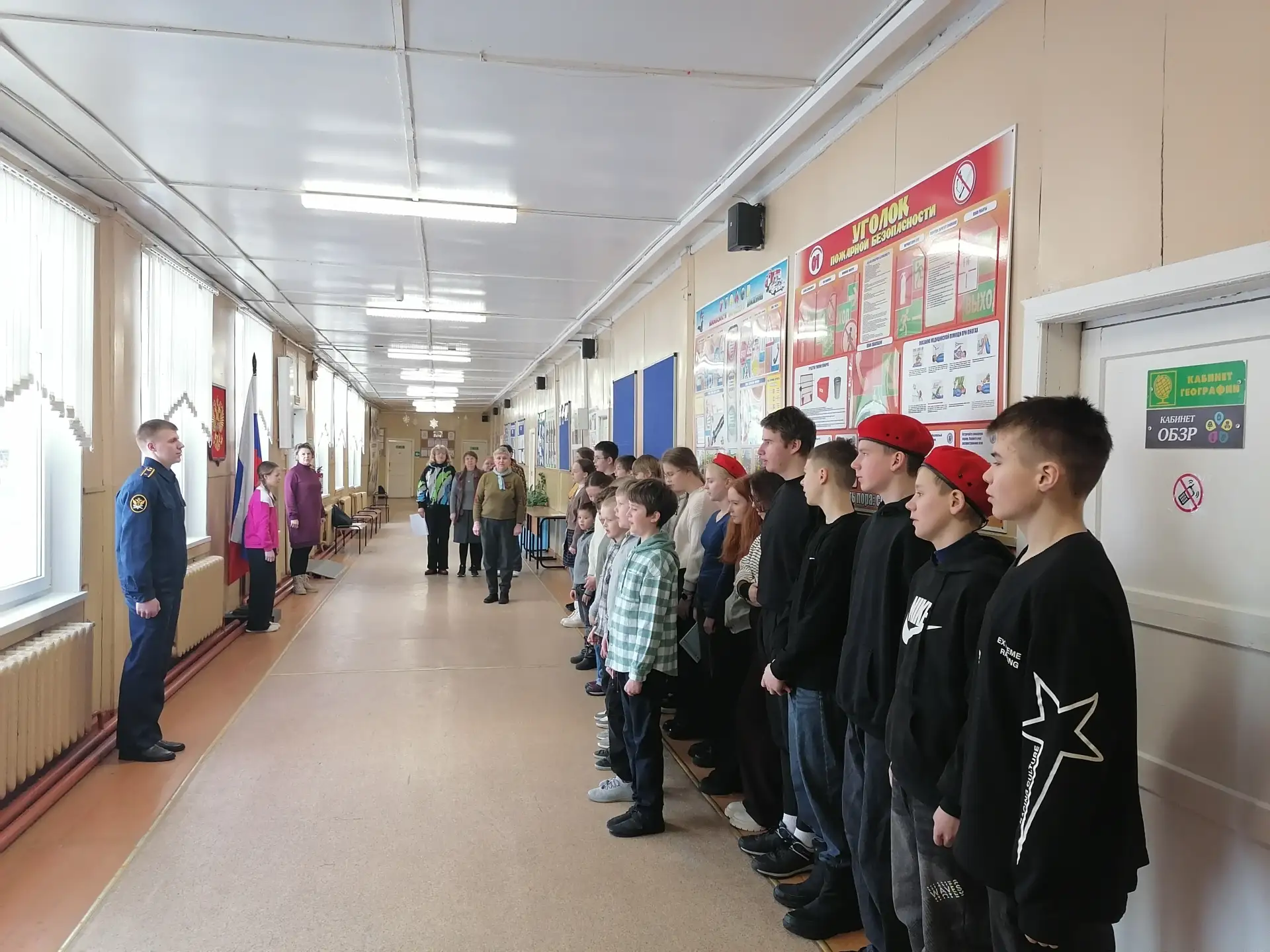 9 февраля профоринтационное мероприятие  для 8-11 классов в родной школе провел наш вып...