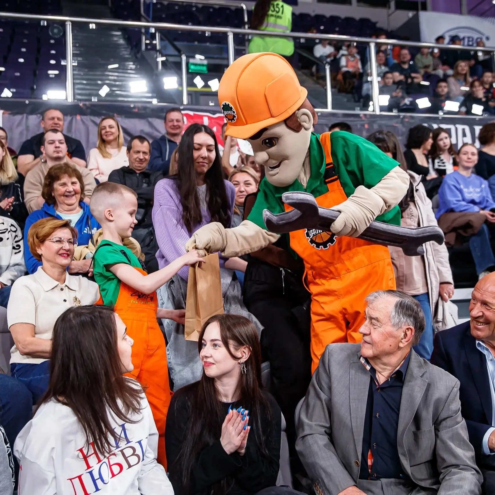 🏀 «Уралмаш» проведёт встречу с болельщиками