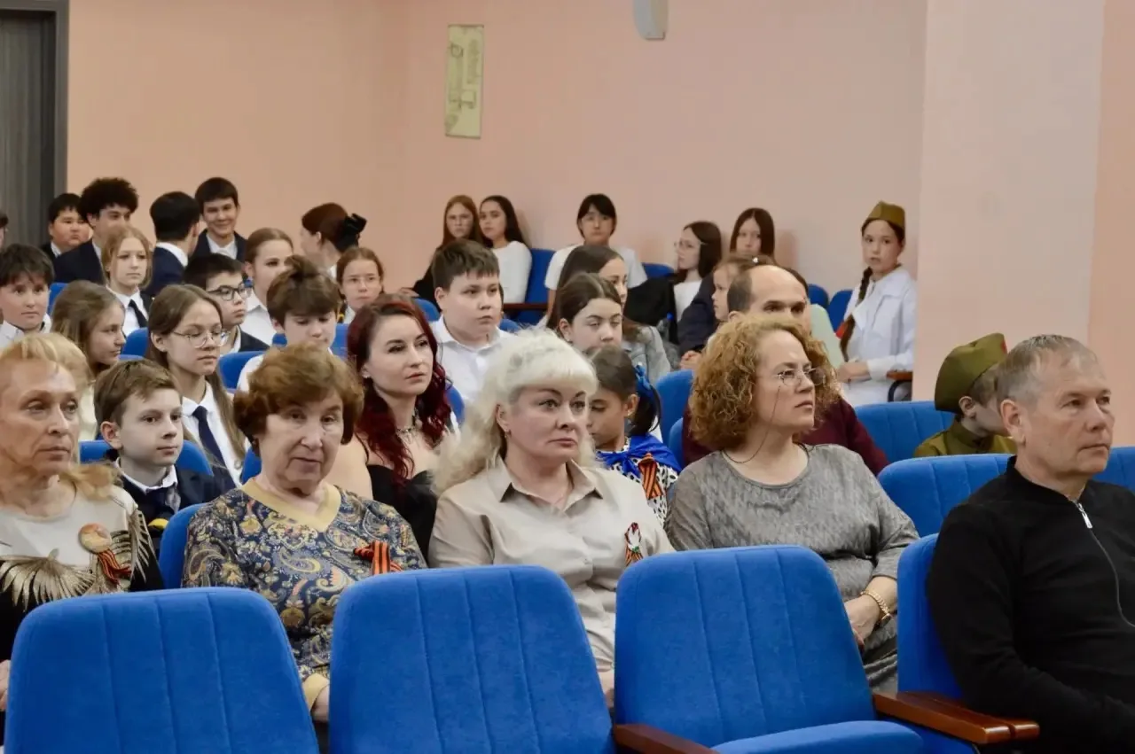 Мероприятия. К праздничной дате  Ко Дню Победы учащиеся ГБОУ «Республиканская полилингвальная многоп