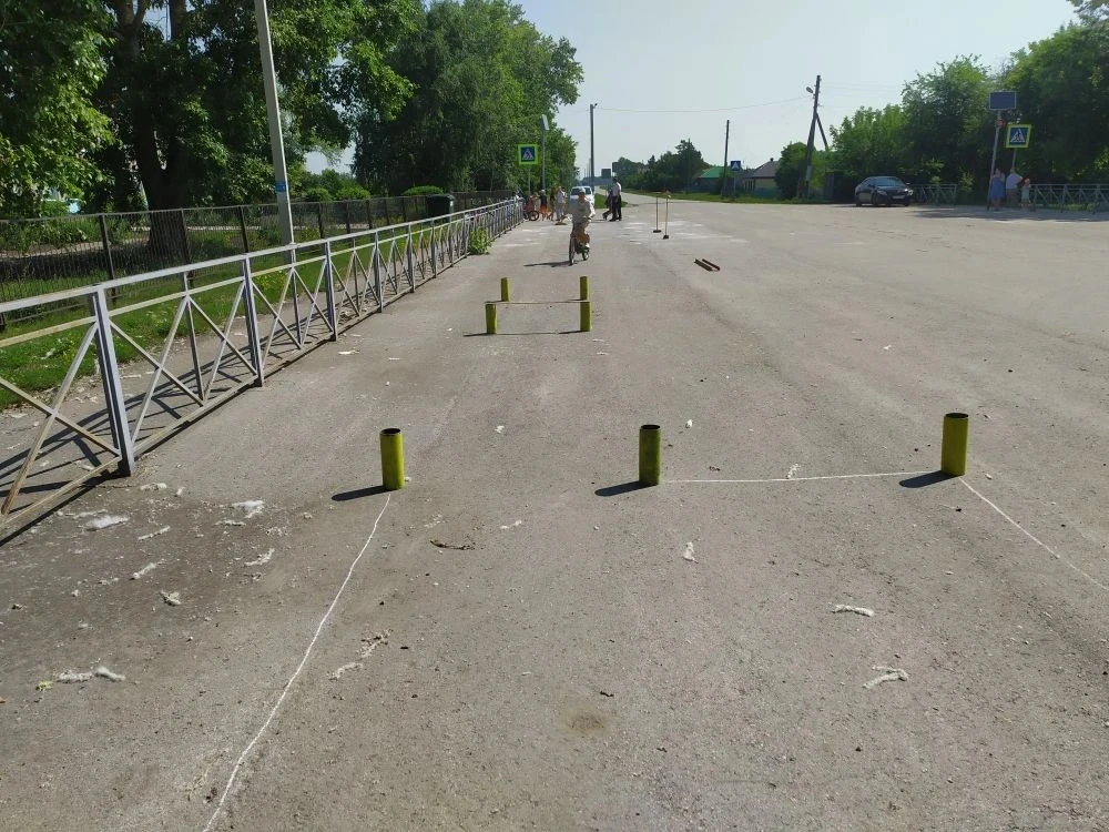 🚲 Спорт, скорость и безопасность! Как прошёл день у 1 отряда
В пришкольном лагере сегодня было жарк