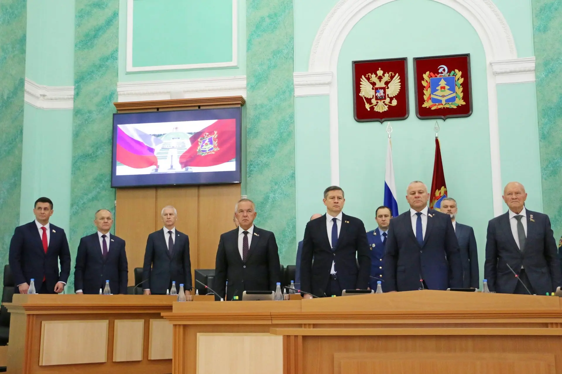 🔺На повестке дня внеочередного заседания Брянской областной Думы, которое прошло под руководством с