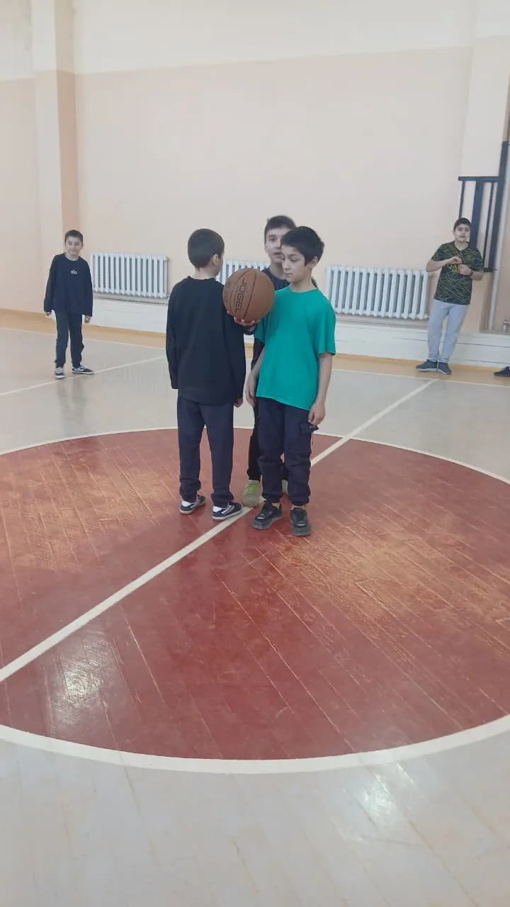 Баскетбольный турнир среди учащихся 4-х классов, приуроченный ко Дню защитника Отечества В рамках пр