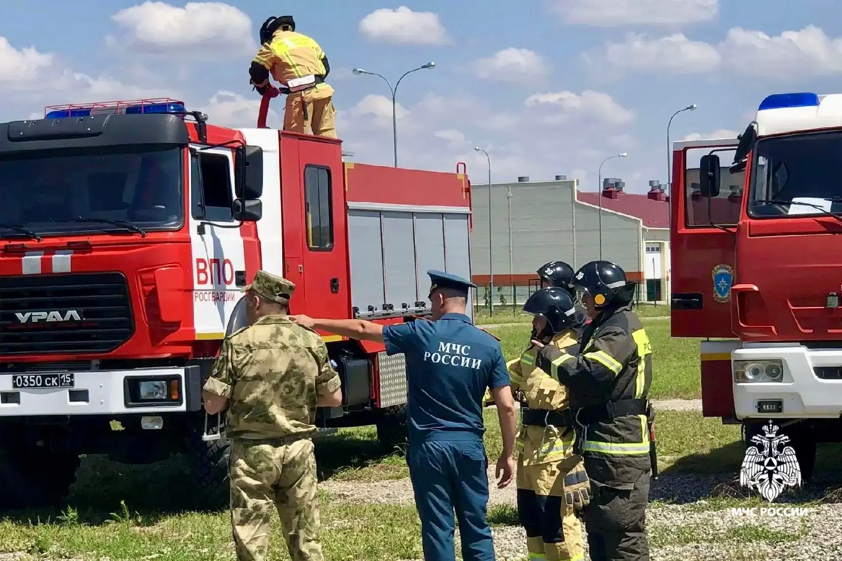 Совместное занятие МЧС Ставрополья и Росгвардии

🧑🏻‍🚒В рамках повышения уровня готовности к чрезв