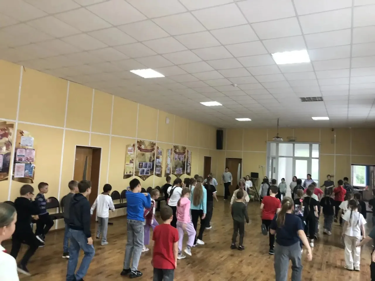 Сегодня наш лагерный день прошёл под темой: «Природные богатства. Полезные ископаемые». ⛰️
С утра у 
