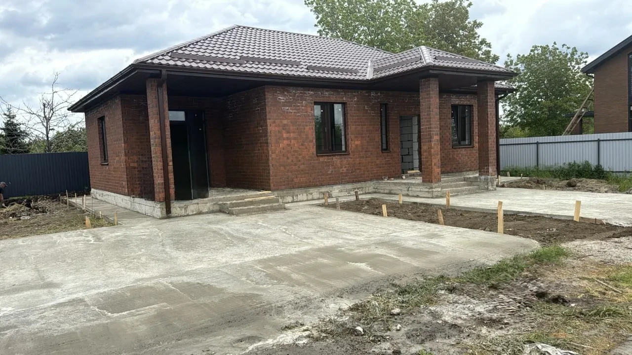 🔥🔥🔥Твой дом в ст. Старомышастовская(30 мин. от Краснодара)🔥🔥🔥

🏡 Дом в центре ст.Старомышасто