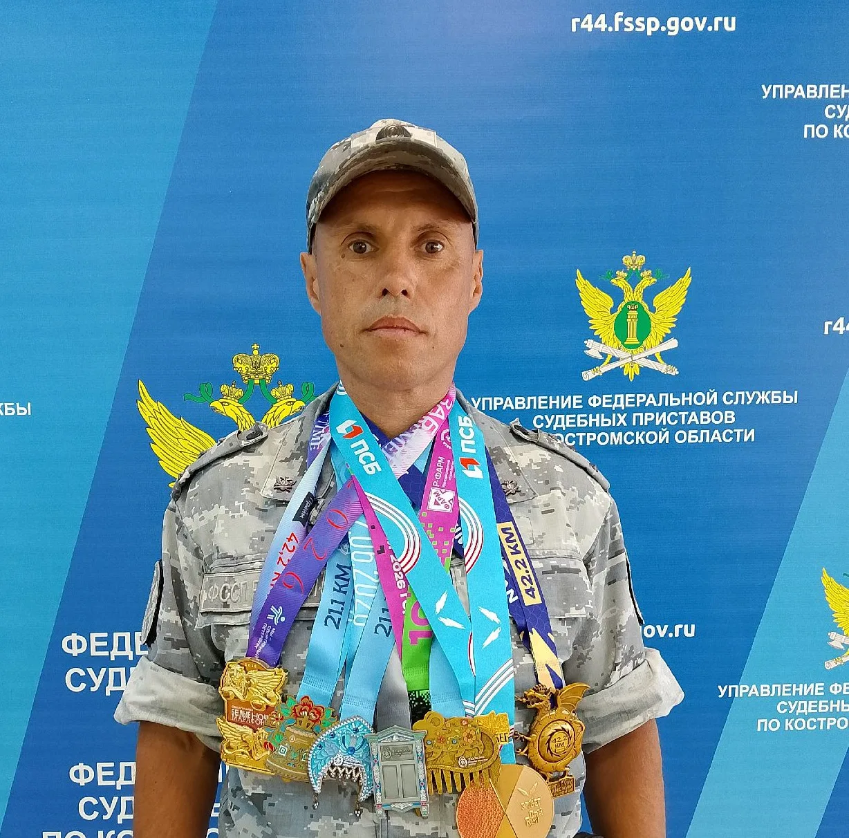 «Стальной характер»: капитан внутренней службы Михаил Луканин покоряет Золотое кольцо и Лигу БРИКС

