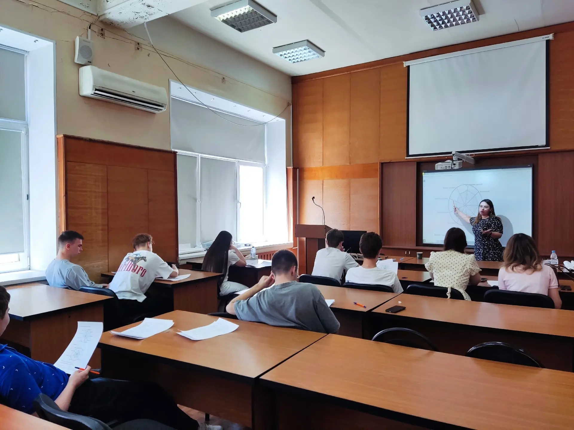 В Нижегородском Политехе прошли профпробы для учащихся Центра одаренных детей!