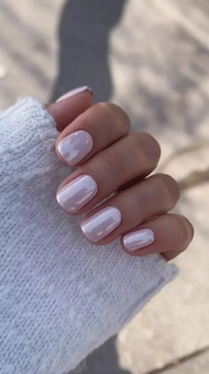 Какой вариант больше нравится?

🔥 - 1
❤️ - 2
😍 - оба

💅 Идеи для маника