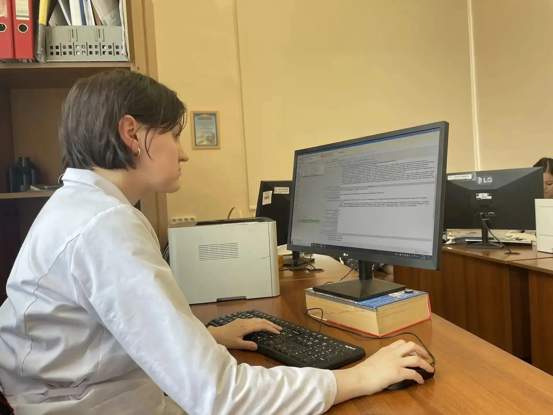 💊 Терапия: специальность, где видишь всю картину целиком 

Как выбрать дело жизни, если в семье уже