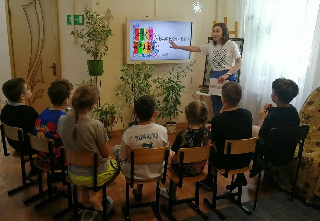 Летние каникулы – это любимое время отдыха для детей и идеальная пора для активных игр и веселых кон