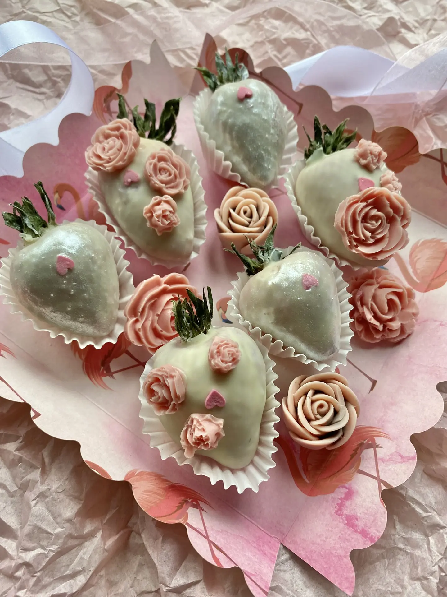 Наборы из клубники в шоколаде 🌸🐣

🌸6 клубничек с розочками- 1550₽
🌸9 клубничек цыплята- 1950₽

�