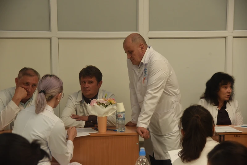 📖 В алтайском медицинском университете началась сдача государственного экзамена. В государственную 