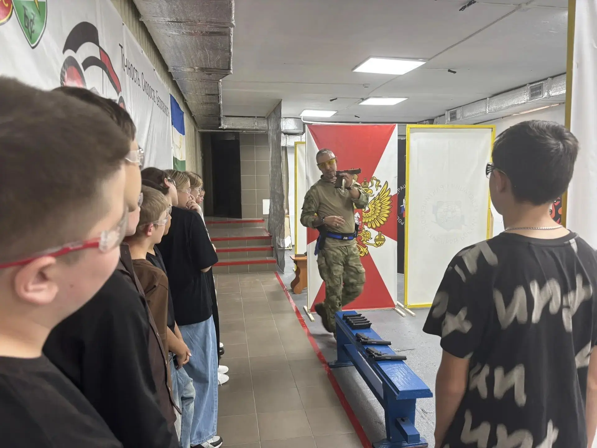 Сегодня кадеты из МАОУ "Гимназия №121" посетили наш Клуб практической стрельбы Action A...