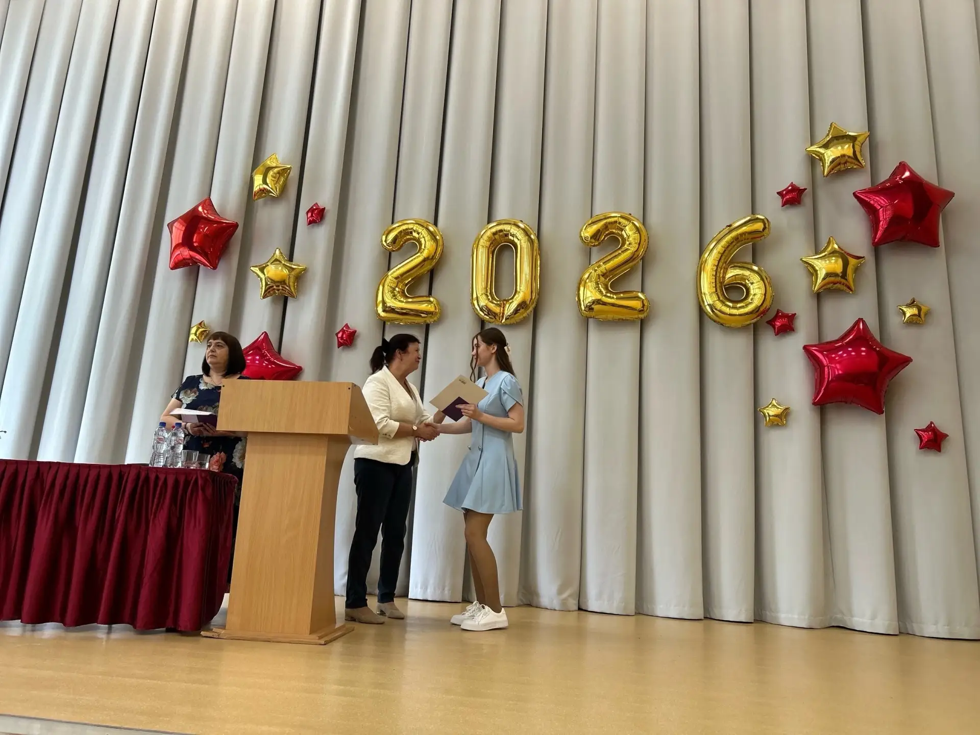 👩‍🎓Один из самых волнительных дней: вручение аттестатов 9-м классам!

🎇В прошедшую субботу школьн