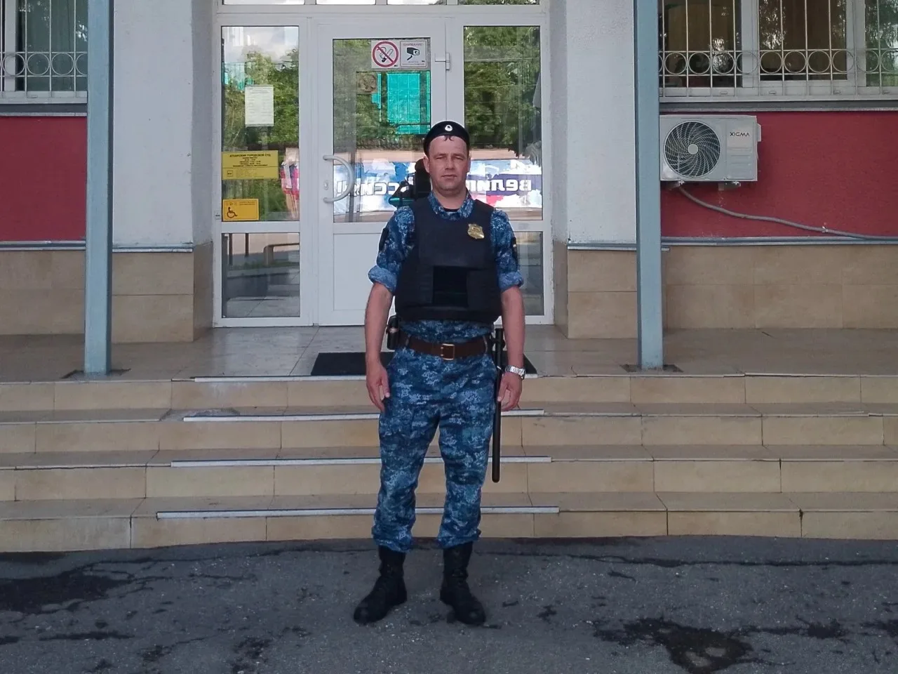 ➡️Пристав спас посетителя суда: у мужчины случился приступ эпилепсии
