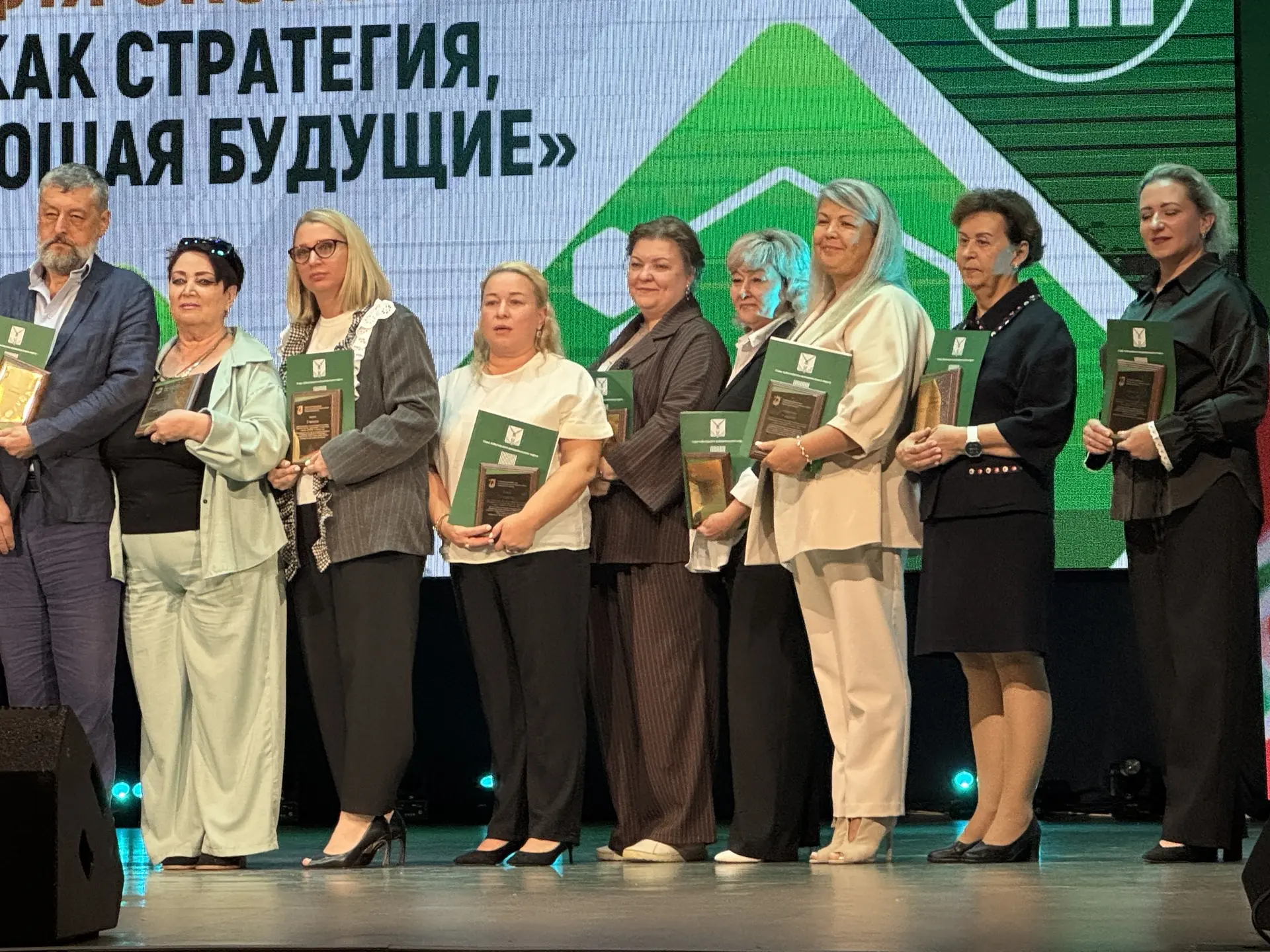 Сегодня коллектив нашего детского сада принял участие в традиционном Августовском педаг...