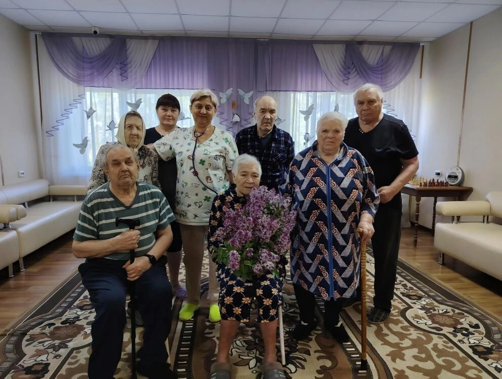 В КГБСУСО «Локтевский дом-интернат малой вместимости для престарелых и инвалидов» (посе...