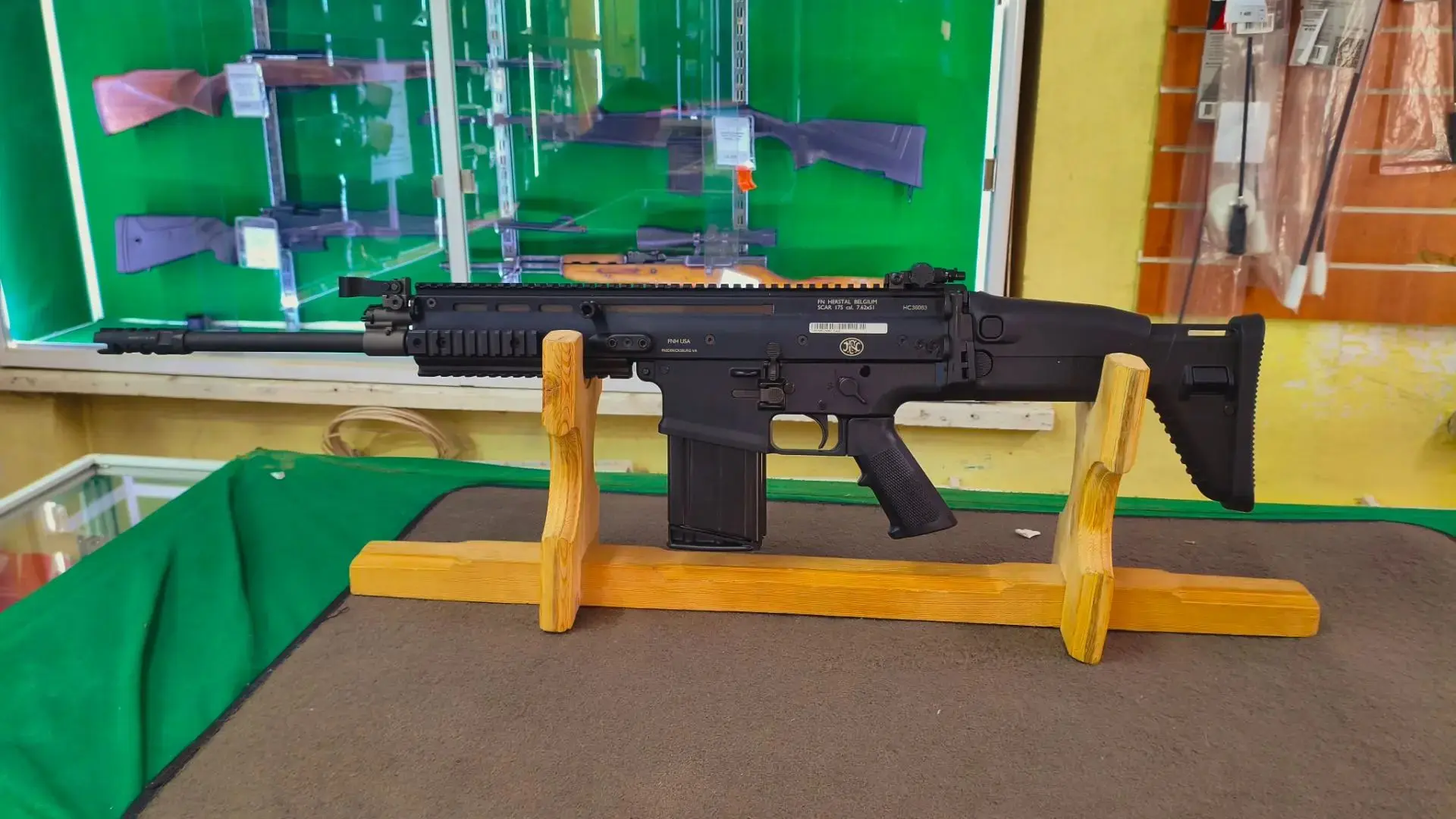 Привезли на заказ FN Scar 308Win