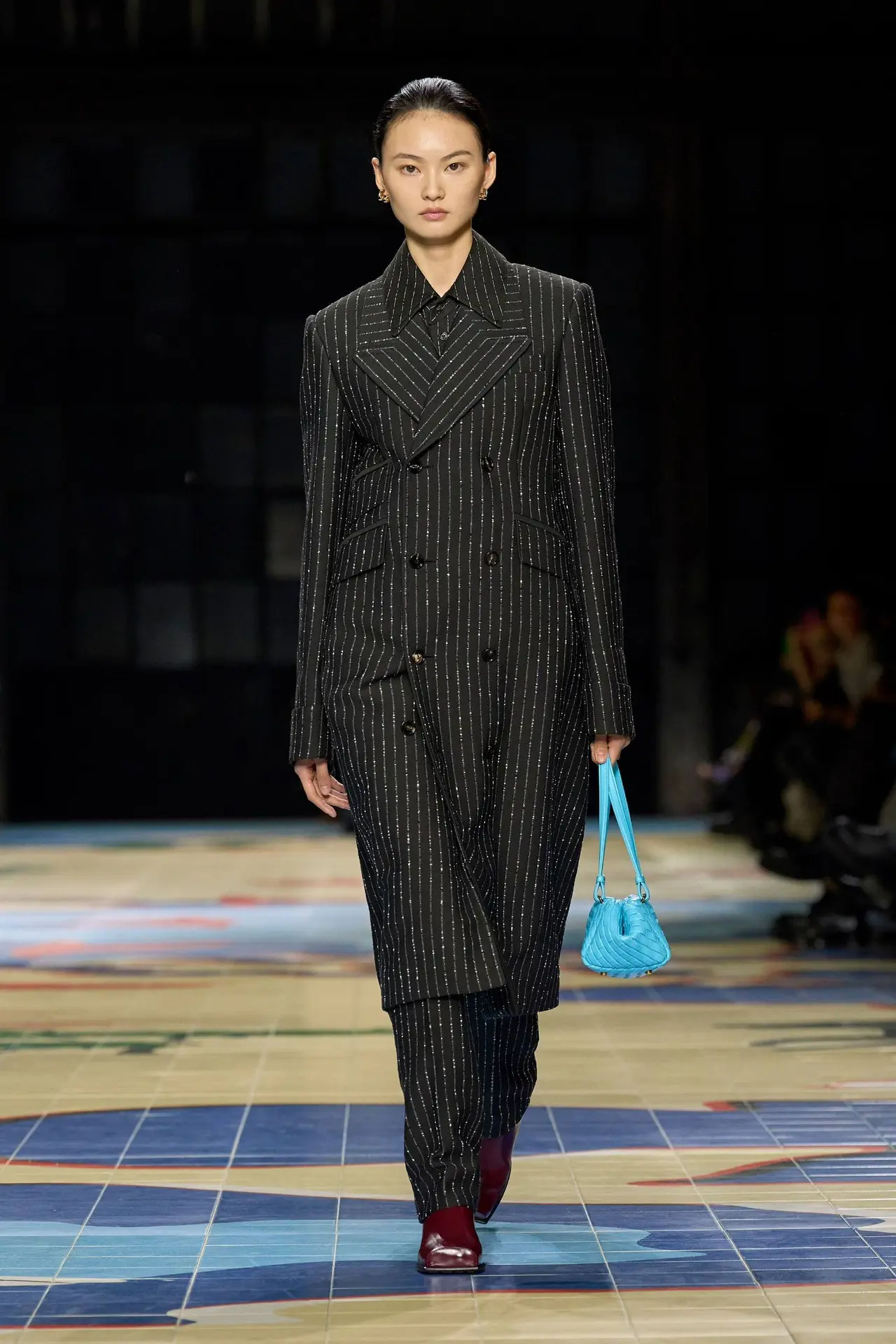 Bottega Veneta Весна-Лето 2024 (Spring/Summer 2024), созданной креативным директором бр...