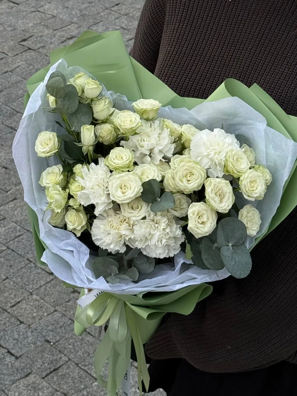 Нежность в деталях 💚

Букет «Зеленое свечение» - 4 350₽

Для заказа 👇🏼
max.ru/id027711468948_bot
