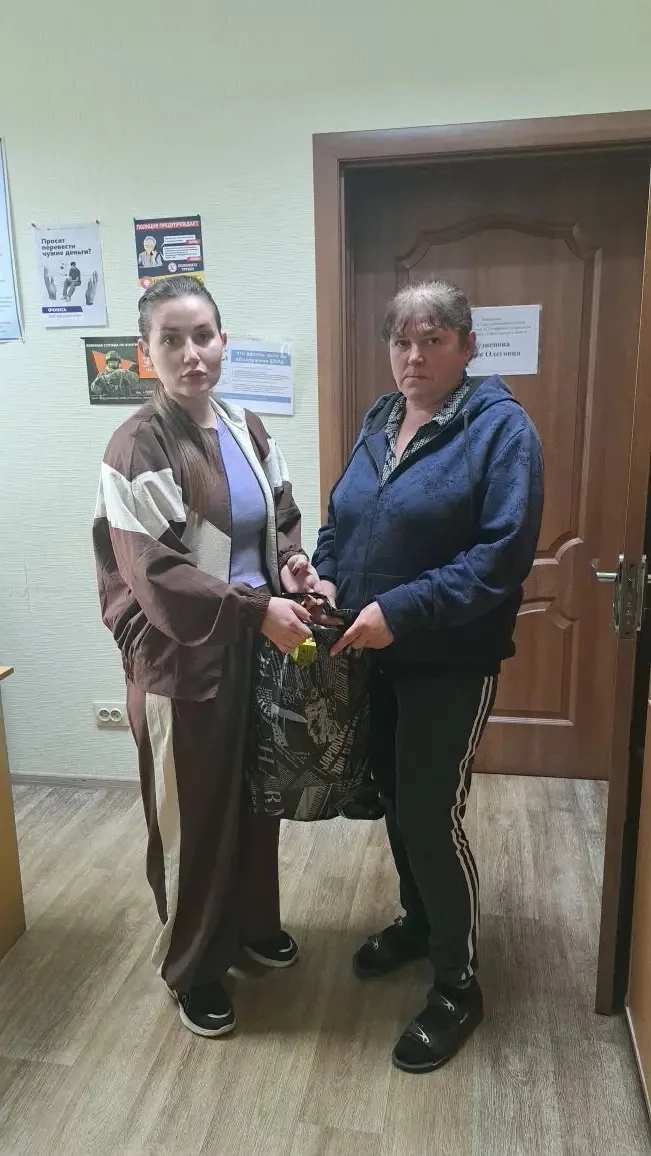 🕯️ Петровский отдел жизнеобеспечения передал гуманитарную помощь от военнослужащих семьям погибших г