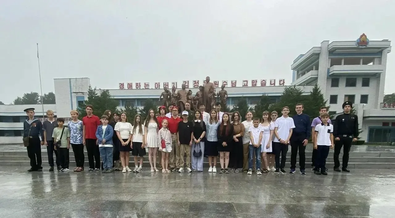 ⚡️ Хабаровские школьники посетили Корейскую Народно-Демократическую Республику

Ребята побывали в Пх