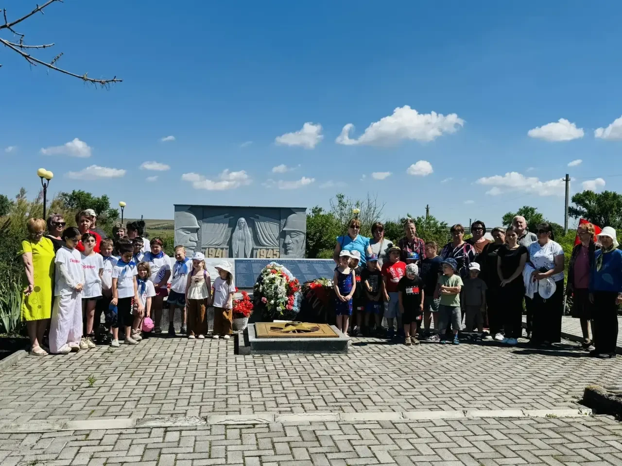 🕯️День памяти и скорби: мы помним!
Сегодня, 22 июня, в 85-ю годовщину начала Великой Отечественной 