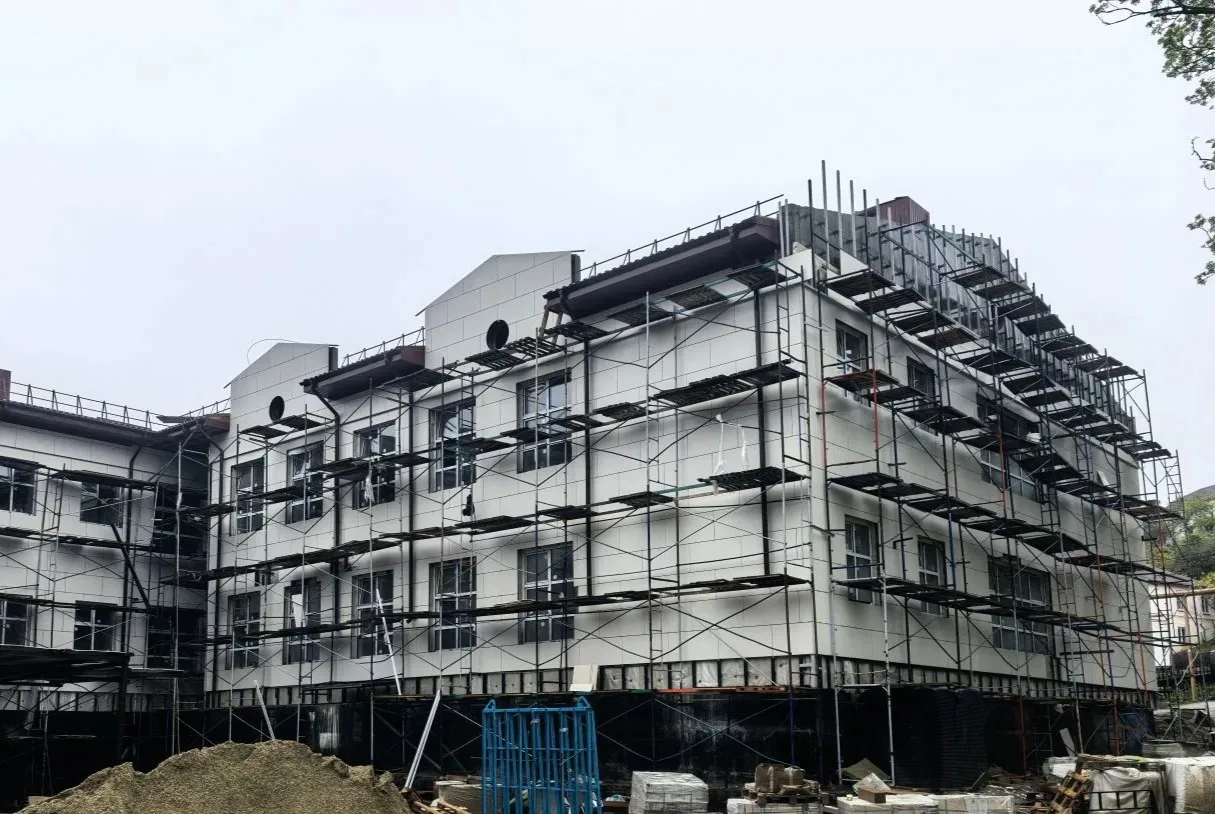 🏫 В селе Горное Лоо (г. Сочи) в рамках регионального проекта «Всё лучшее детям» национ...