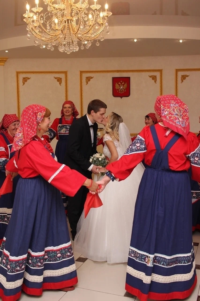 В Новокуйбышевске прошел фестиваль национальных свадеб