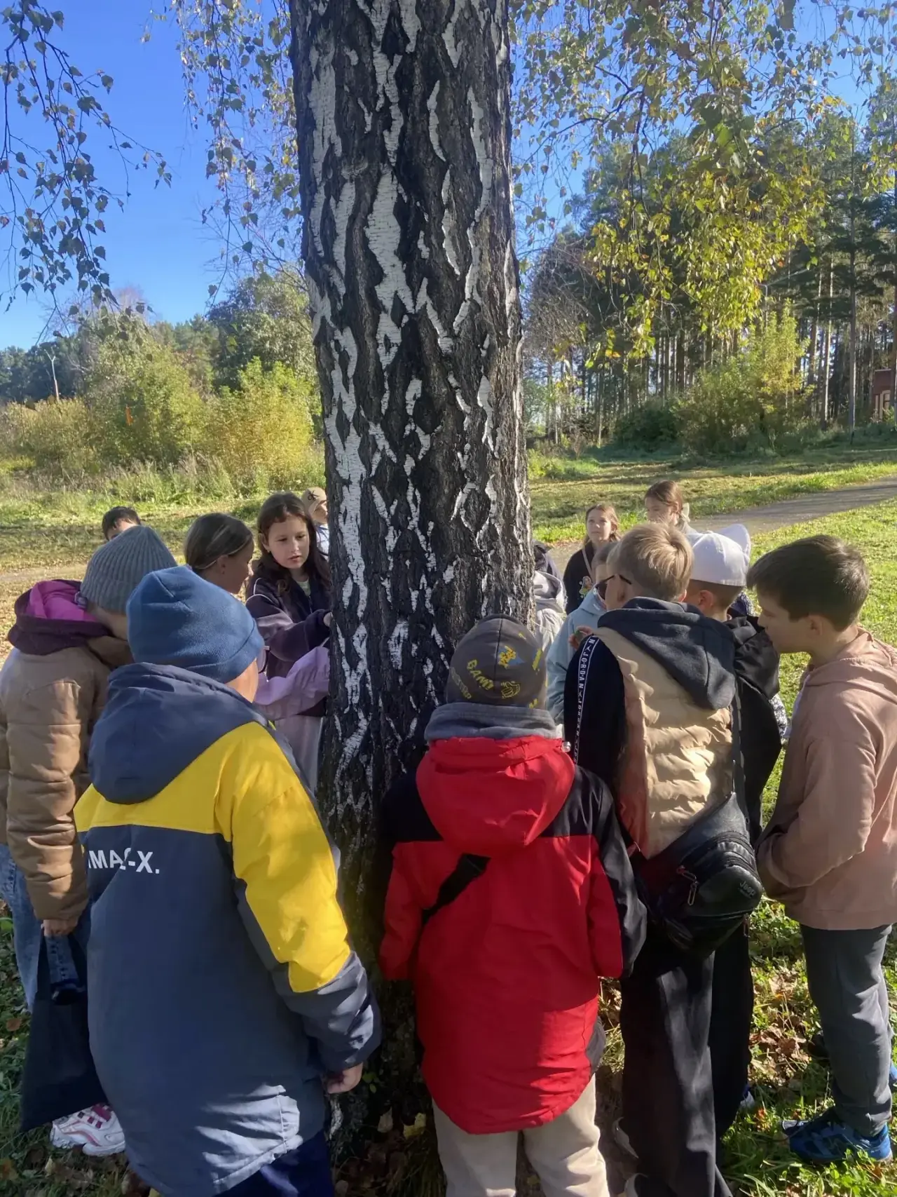 🌳🌿🍀🍃Ученики 4 "Б" класса побывали на увлекательной экскурсии в городском парке!