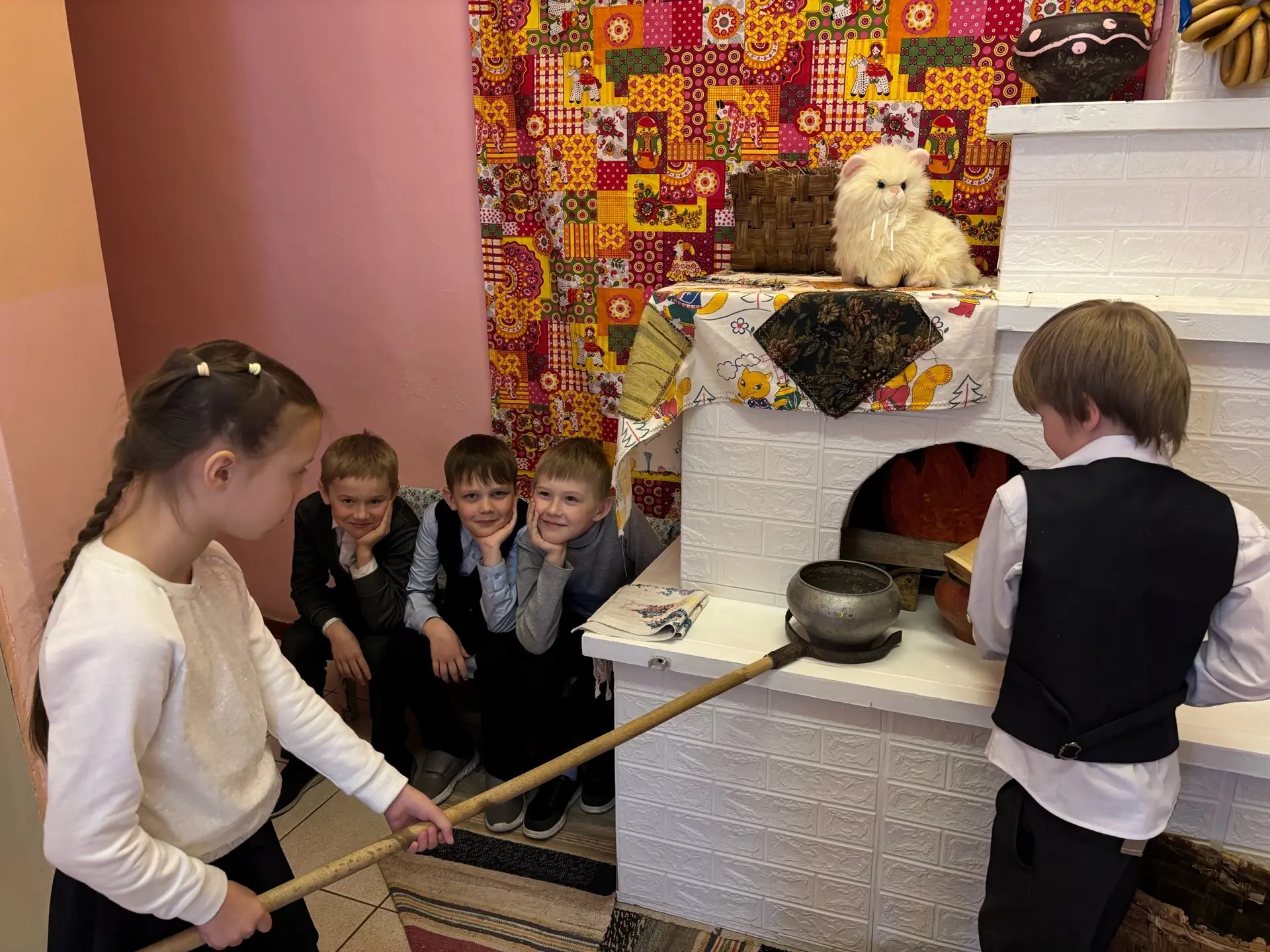 #Школа22 #НародыРоссии #Фотозона  🎎🪆Как погрузить школьников в историю народов России  Организация ф